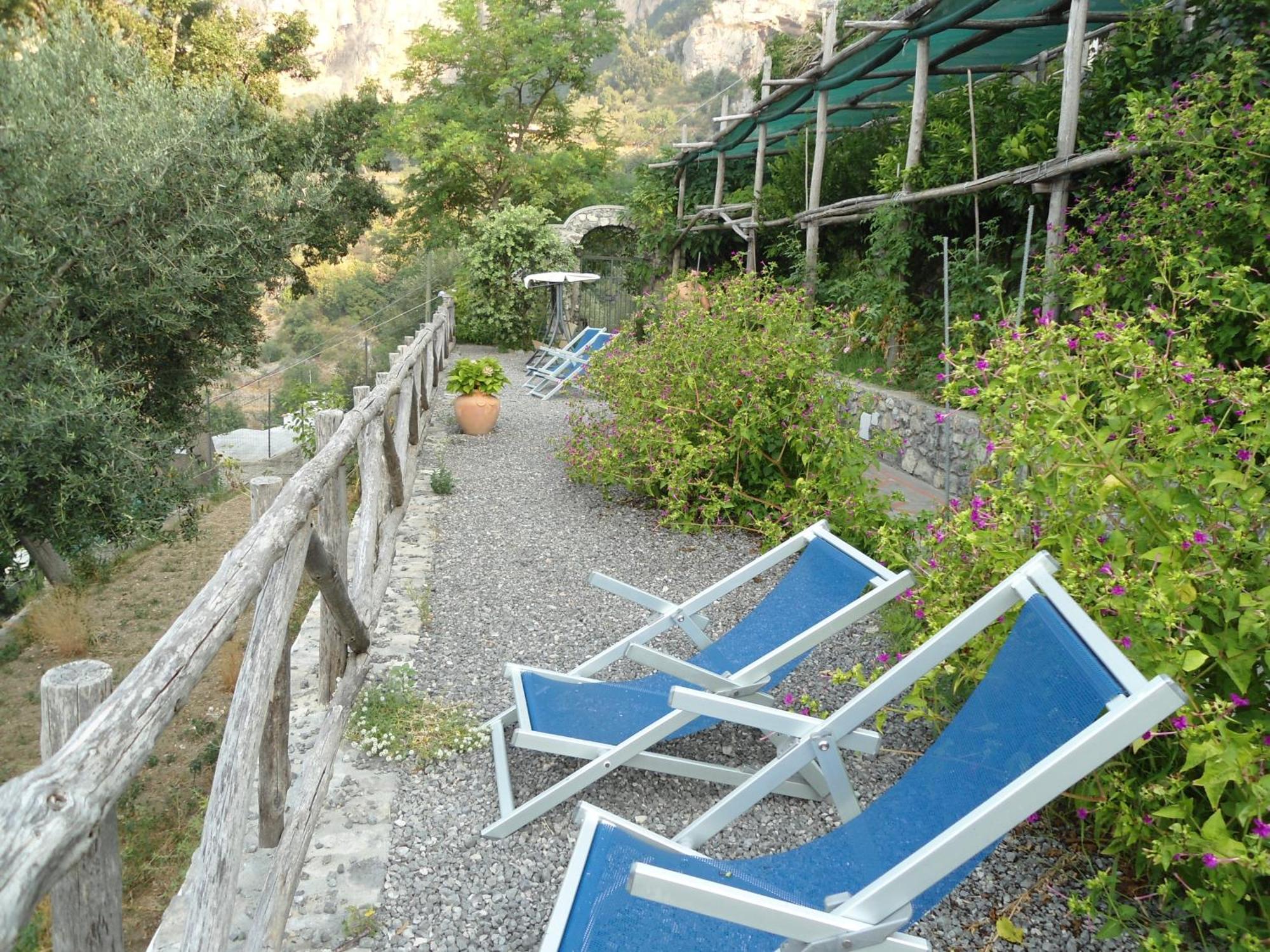 Bed and Breakfast Le Ghiande Positano Exterior foto